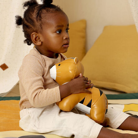 Safari Collection Musical Animals Tiger Friend  hi\-res